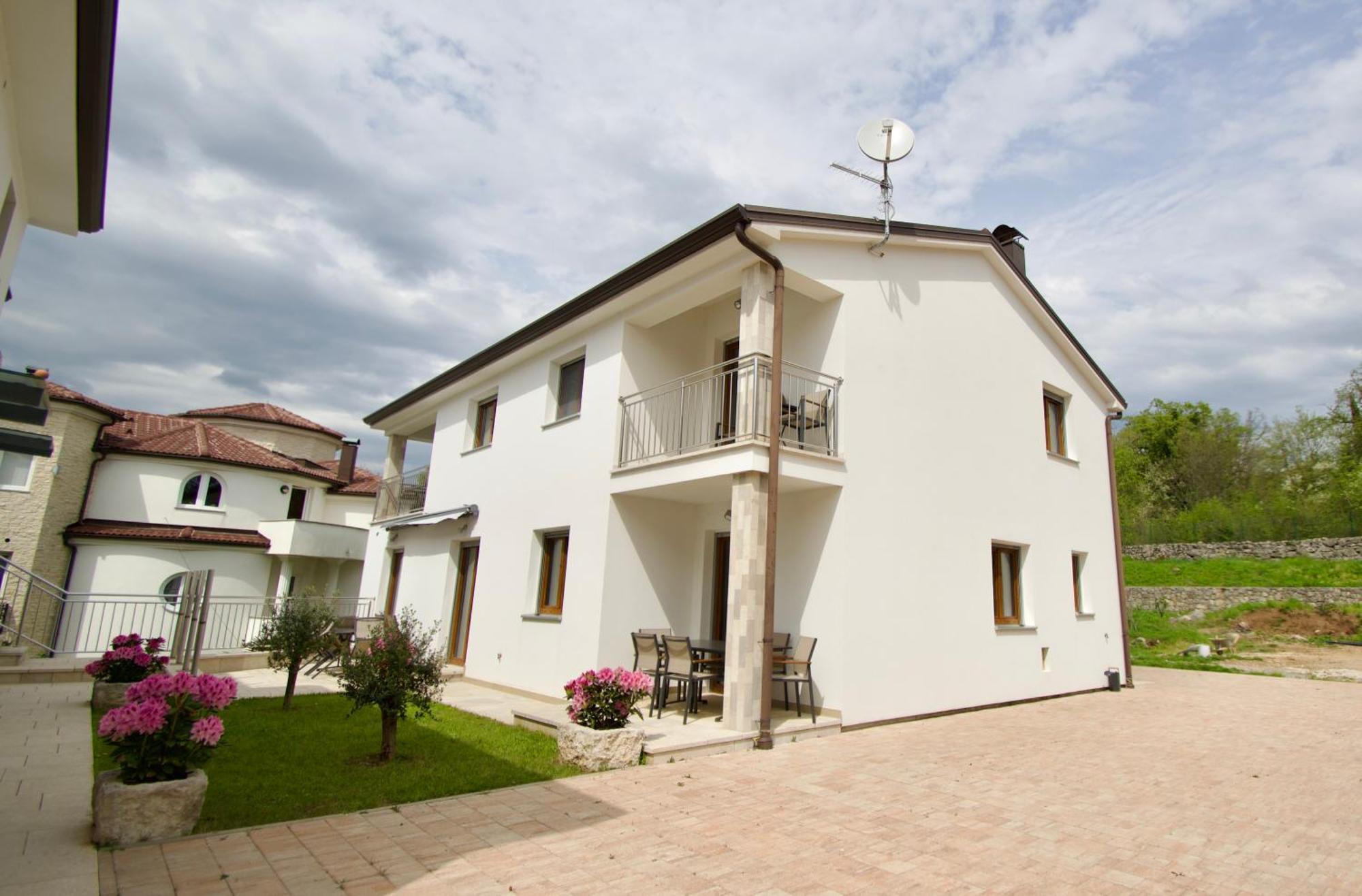 Apartmani Rajkovic Матульи Экстерьер фото